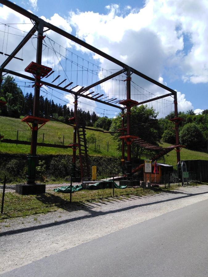 Ferienwohnung Mit Kleinem Garten Sonnenbuhl Exterior photo